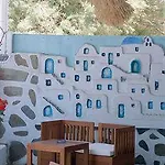 Paros Apartments *