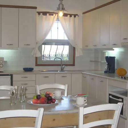 Апартаменты Paros Apartments